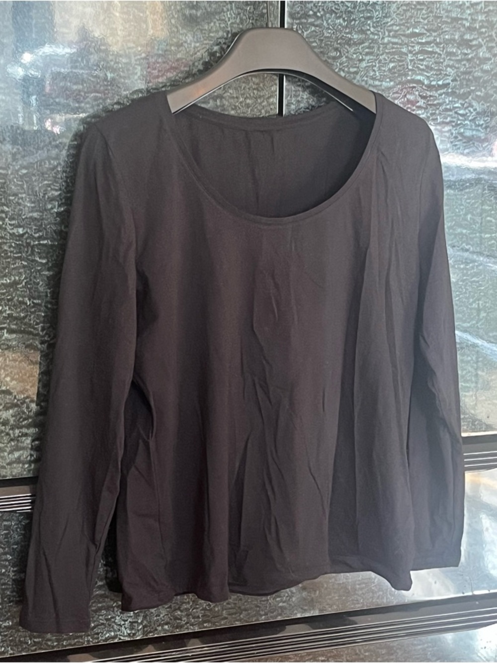 H&M Classic Cotton Black Long-Sleeve Scoop Neck Top - Women's